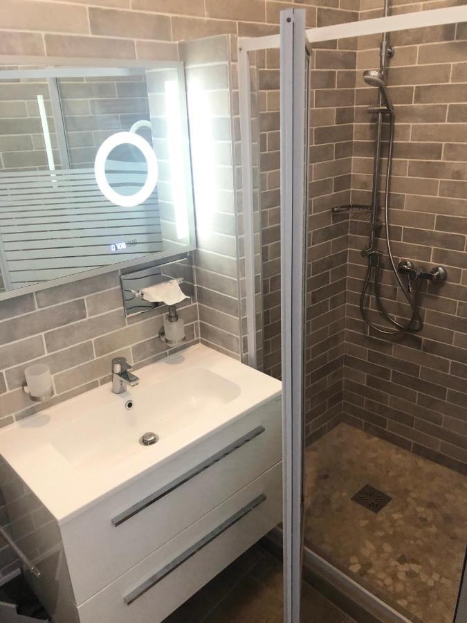 Boroka Apartman Belvaros Veszprém Exterior foto